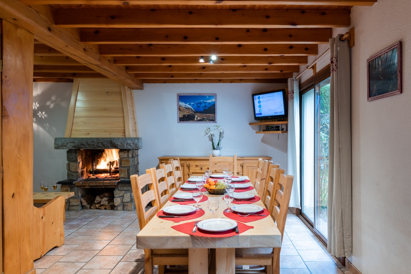 Chalet du Petit Ours Brun - Salle &agrave; manger